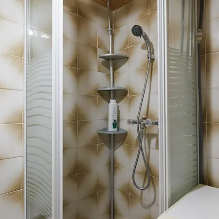Classic And Trendy With Terrace - Two Bedroom With Terrace Pinezići