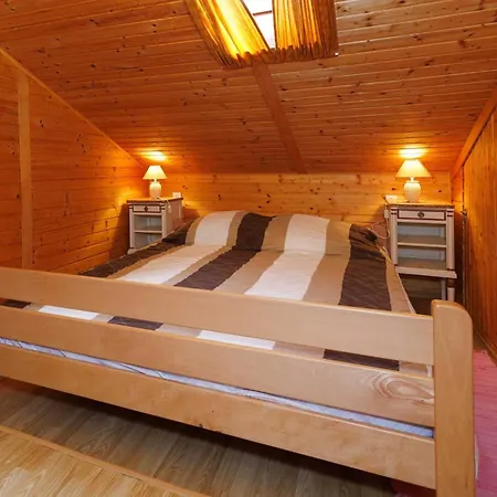 Classic And Trendy With Terrace - Two Bedroom With Terrace Pinezići